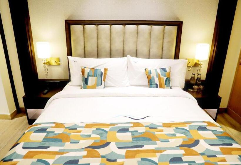 اتاق لوکس, Blusalzz Residence Amritsar