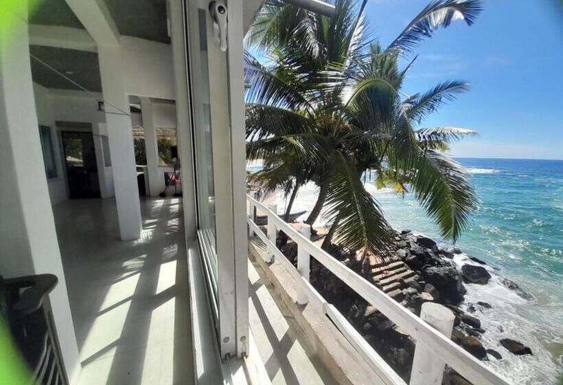 海景标准间带阳台, Seashore Resort & Villa