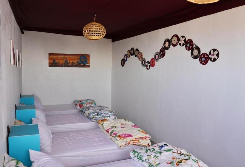 Четырехместный Номер Стандарт, Surf House Desert Point