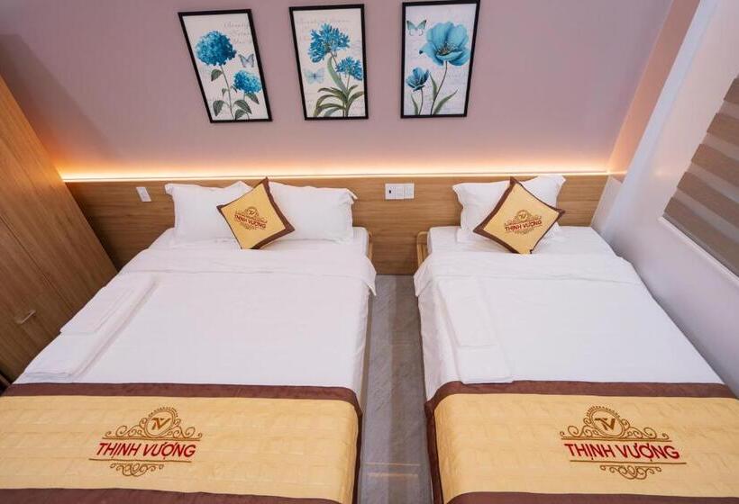 اتاق استاندارد سه نفره, Thịnh Vượng