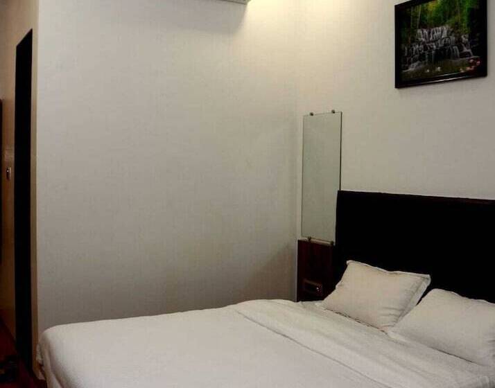 Семейный Номер, Relax Beach Resort