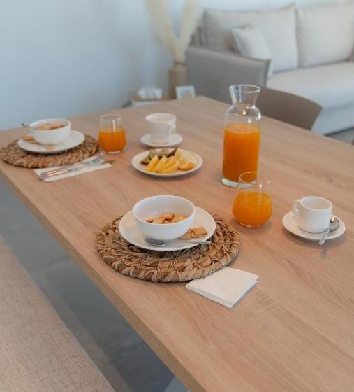 2 Bedroom Premium Apartment Sea View, Horizonte Line