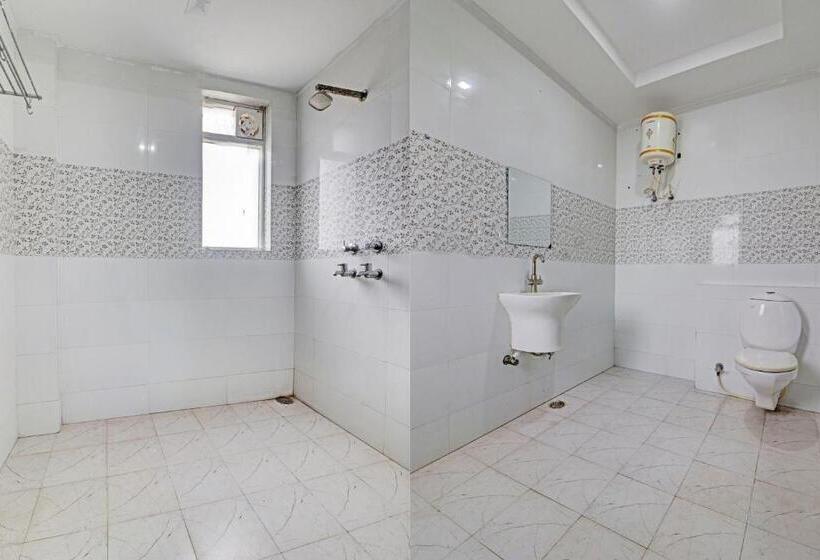 Трехместный Номер Классика, Grand Townhouse