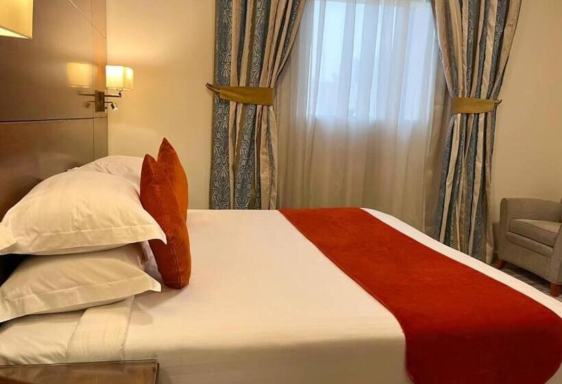 Президентский Люкс, Hayatt Suites &
