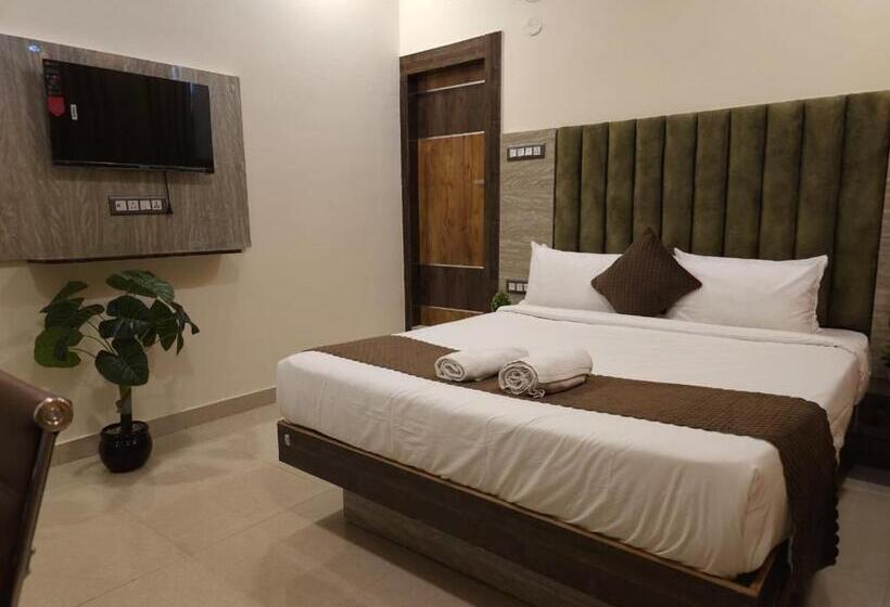Номер Deluxe, Sky International  Airport Zone Hyderabad