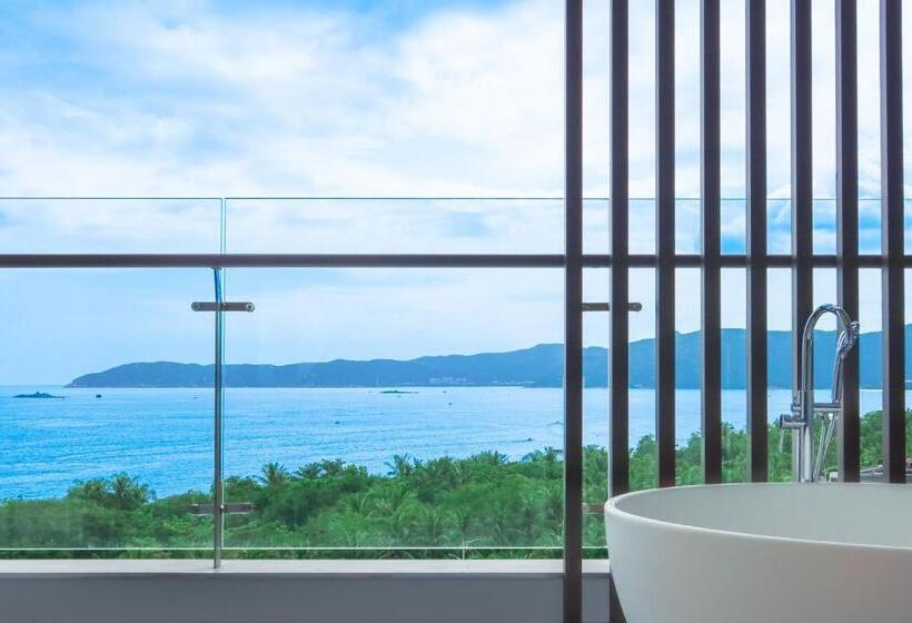 带大床的标准间, Hualuxe Hotels And Resorts Sanya Yalong Bay Resort, An Ihg