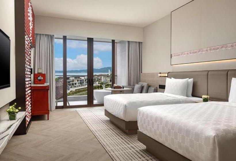 带海景的标准房, Hualuxe Hotels And Resorts Sanya Yalong Bay Resort, An Ihg