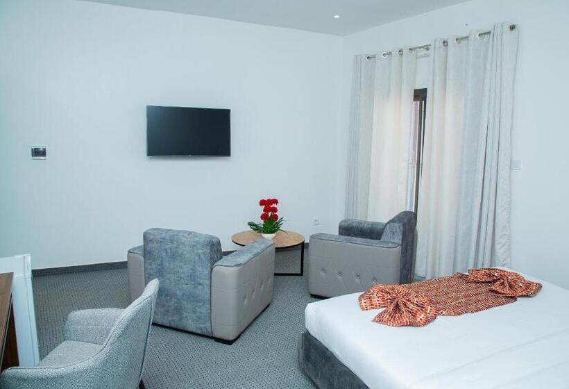 اتاق لوکس با تخت بزرگ, Hôtel Résidence Khadija
