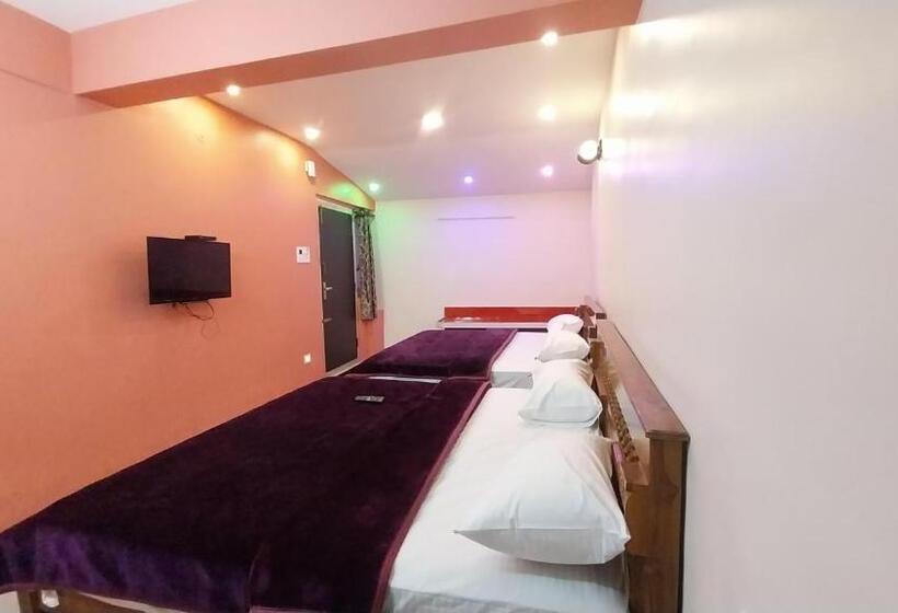 Семейный Номер Deluxe, Sv Residency