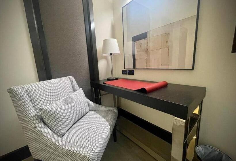 Quarto Estandar Individual para Deficientes Físicos, Platinum Rooms