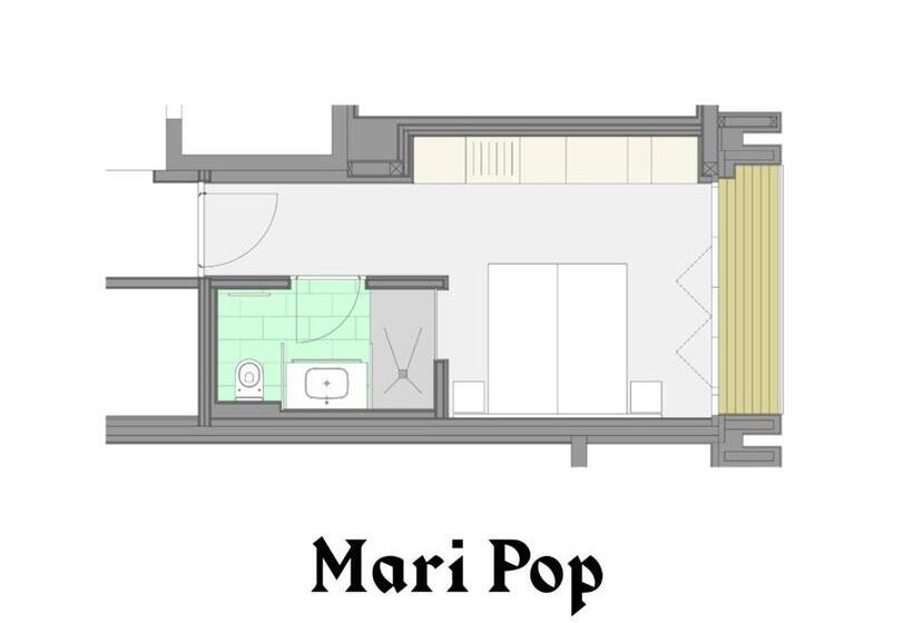 스탠다드 룸 산 전망, Mari Pop