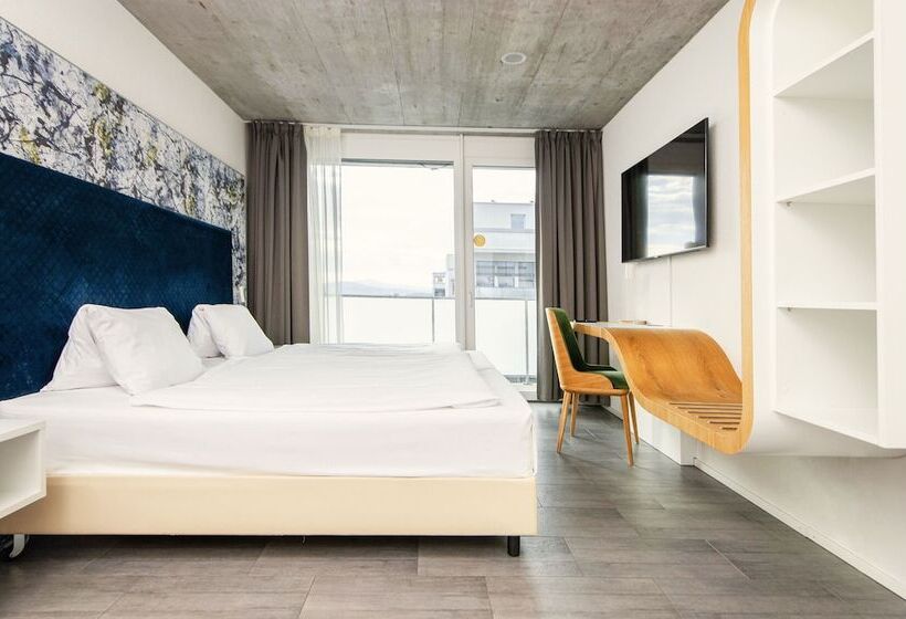 Номер бизнес-класса, Tailormade Hotel IDEA Spreitenbach