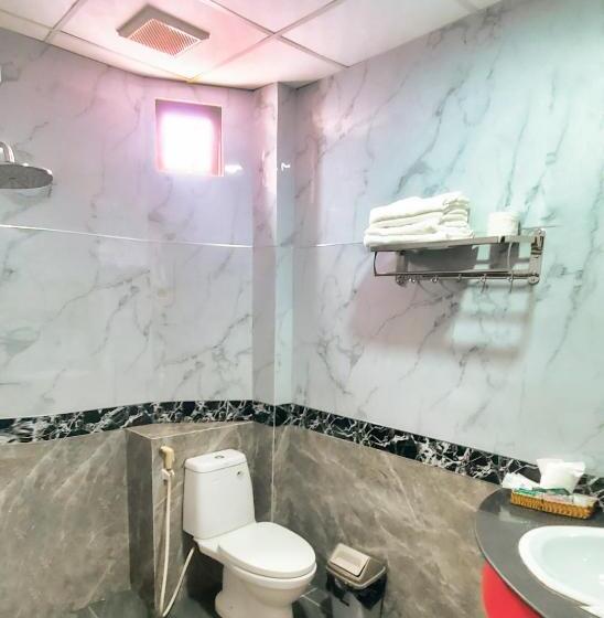 Economy Triple Room, Hồng ánh Hotel Night Market Phú Quốc