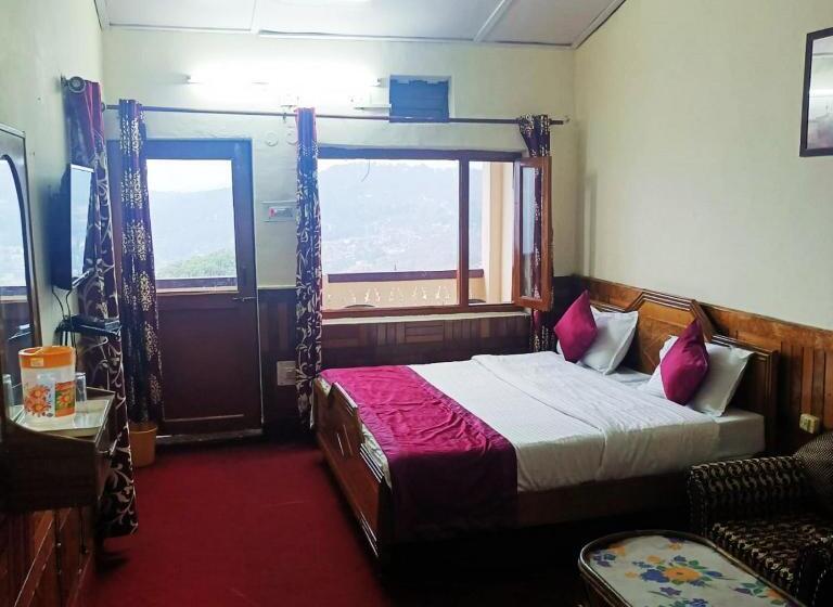 Номер Deluxe, Grg Tribhuwan Ranikhet