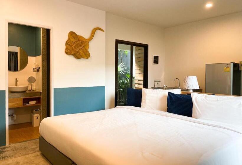 Номер Superior, Kraam Silhouette Hotel And Cafe Phuket