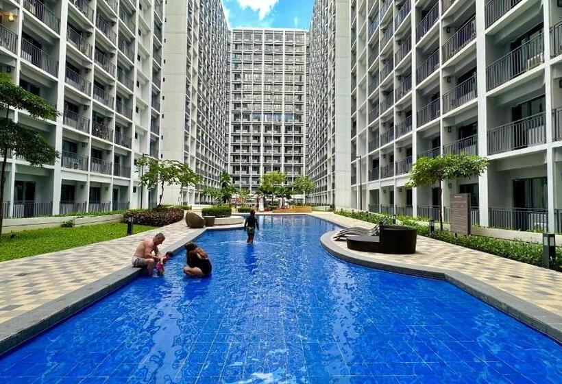 Apartamento 1 Dormitório Vista Piscina, Mall Of Asia Shore 2 Condo