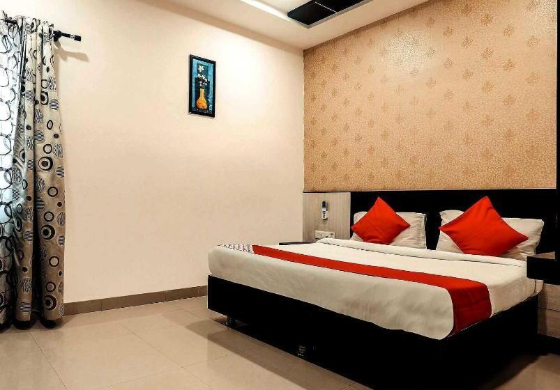 اتاق استاندارد, Oyo Hotel Ibis Rooms