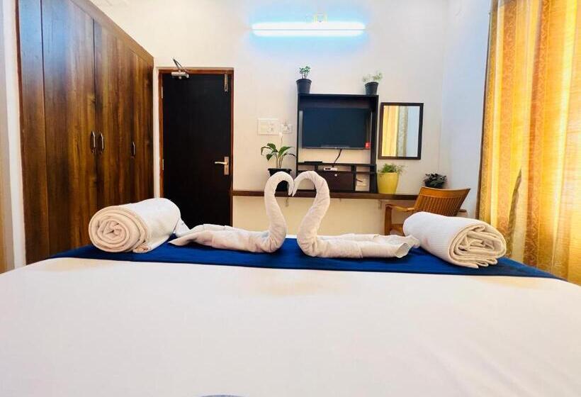 豪华房间, Raja Residency