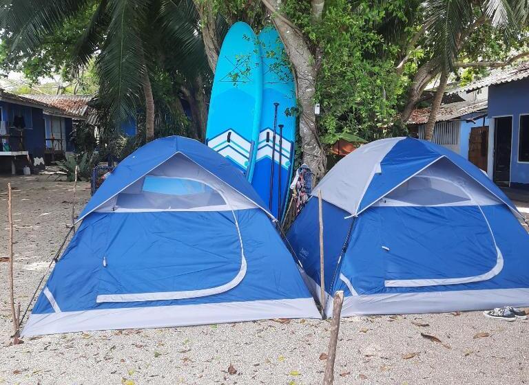 Tenda Padrão, Two Rocks Bungalows