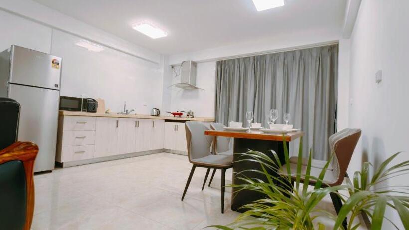 Апартаменты 1 Спальня Вид на Море, Ocean Breeze Apartment