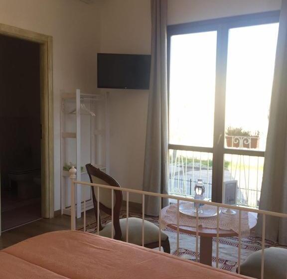 Семейный Номер Вид на Сад, B&b Villa Angela Via Della Bonifica 17