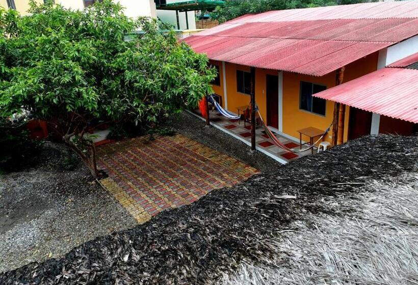 اتاق استاندارد چهار تخته, La Casa De Lili
