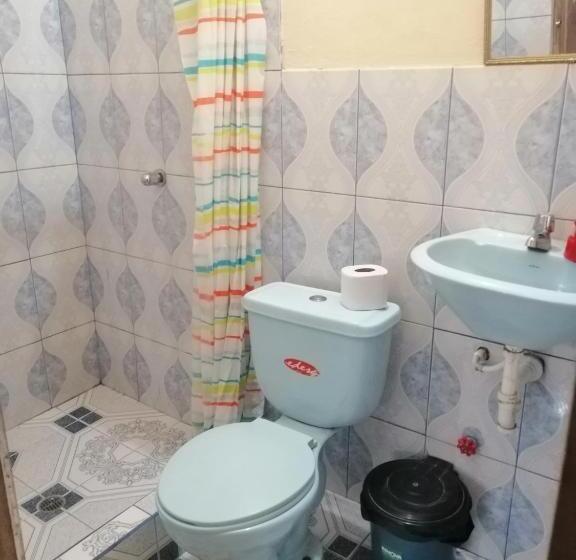 اتاق خانوادگی, La Casa De Lili