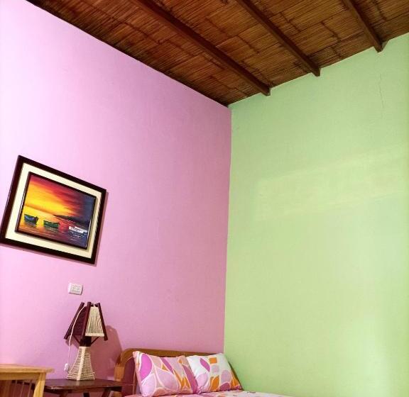اتاق استاندارد سه نفره, La Casa De Lili