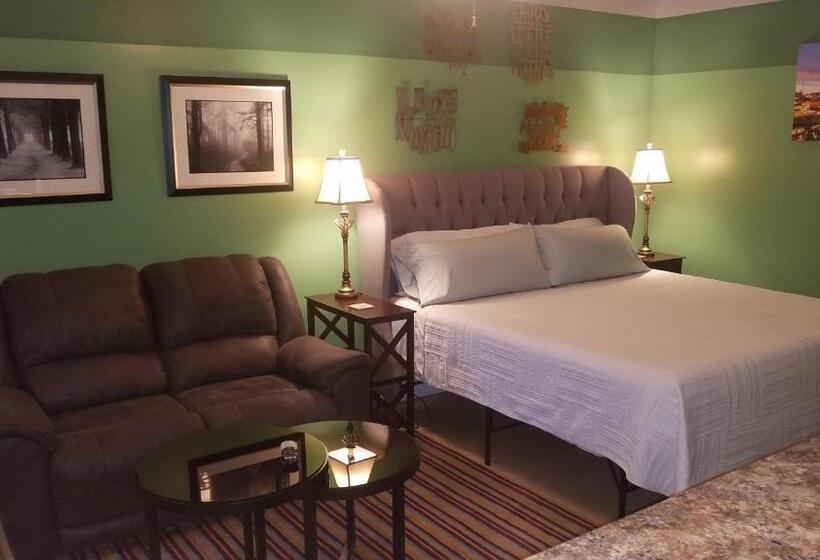 בית, 4 חדרי שינה, Rick S Downtown Nashville Guest House