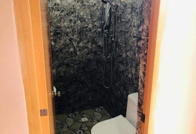 Apartamento 1 Dormitório com Sacada, Alona Princess Suites
