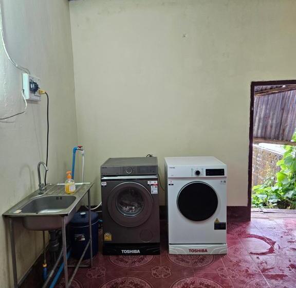 تختخواب در اتاق مشترک, Kai Lions International Hostel Paksong