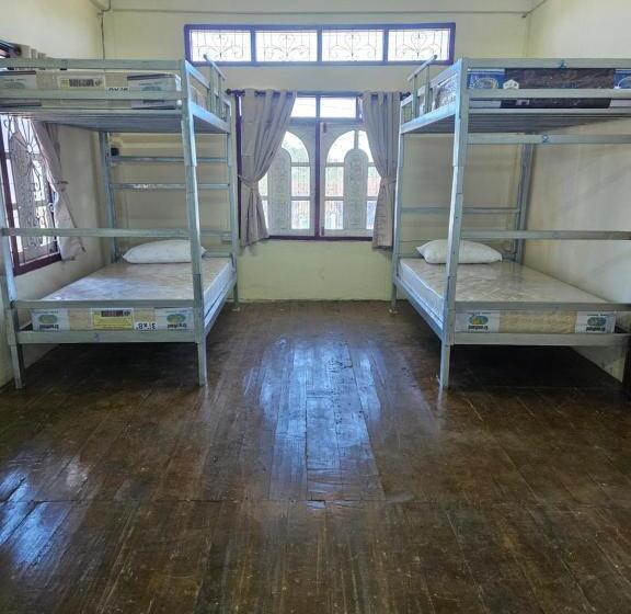 تختخواب در اتاق مشترک, Kai Lions International Hostel Paksong