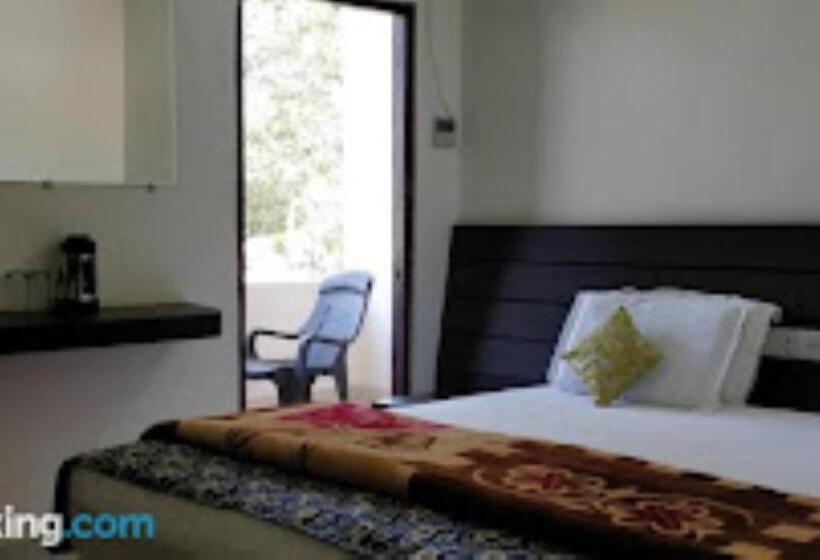 Номер Deluxe, The Residency,amarkantak