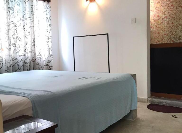 Номер Стандарт, Imesh Guest House
