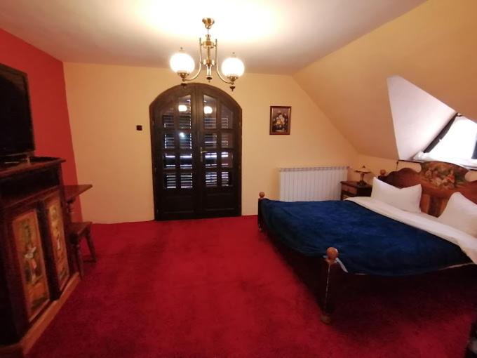 Номер Стандарт с Балконом, Virágcsárda / Casa Cu Flori Events & Rooms