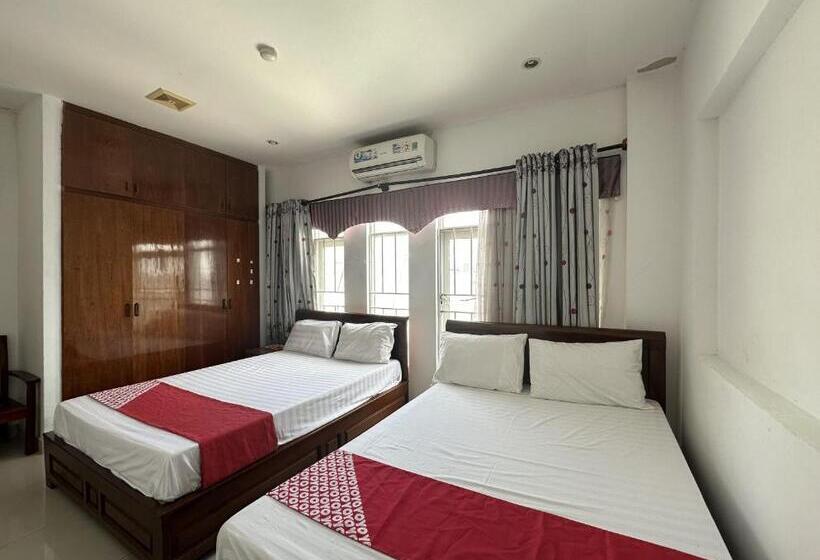 اتاق سوپریور خانوادگی, Oyo 1215 3 Lu