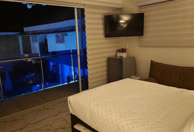 Номер Стандарт Вид на Бассейн, Piscina Sarita Club Boutique
