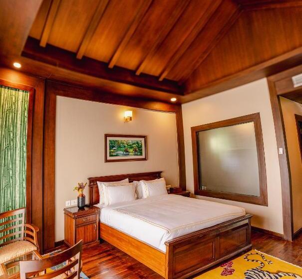 ویلای لوکس 1 خوابه, River Bank Jungle Resort