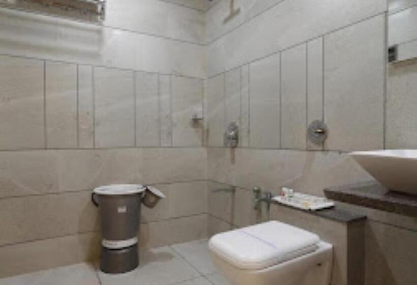 标准单人间, Alka Inn Ahmedabad