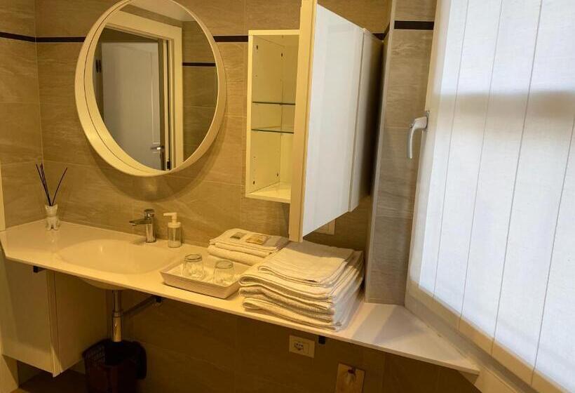 اتاق استاندارد با بالکن, Nest & Relax