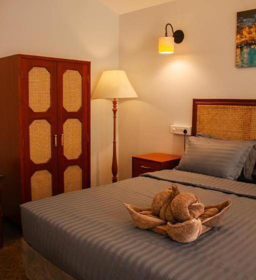 חדר דלוקס צדדי נוף לים, Coco Cabana