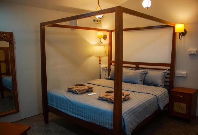 חדר דלוקס נוף לים, Coco Cabana