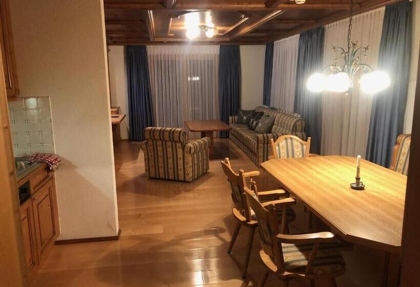 带3个卧室的公寓, Alpenhotel Widderstein
