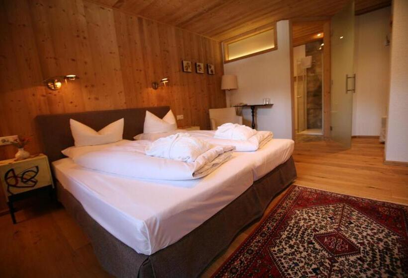 اتاق استاندارد, Bio Hotel Saladina