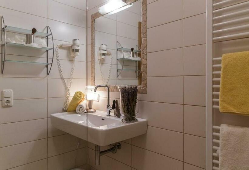 Апартаменты 2 Спальни с Балконом, Apartments Gannerhof