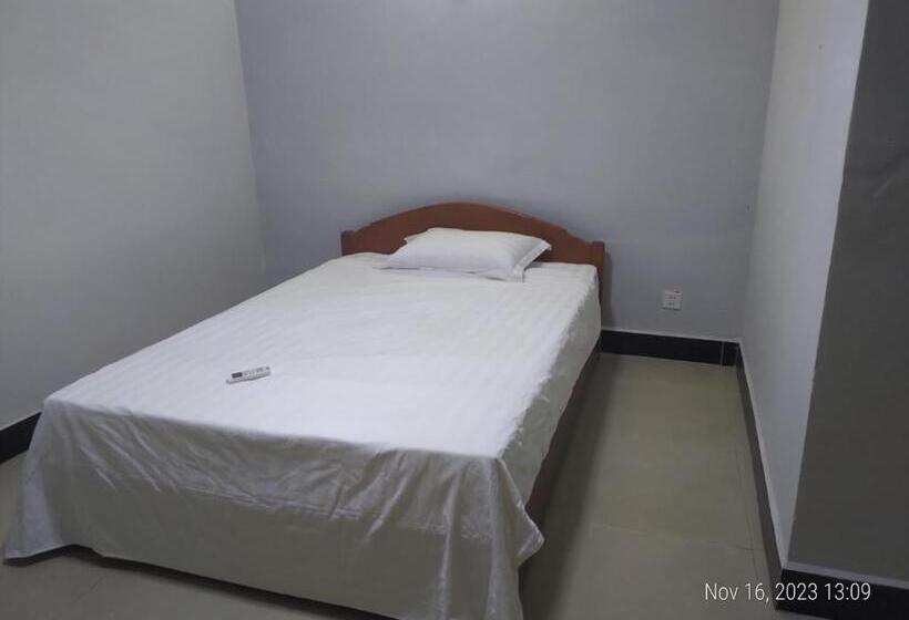 اتاق استاندارد یک نفره, Rhythm Bollywood Guesthouse