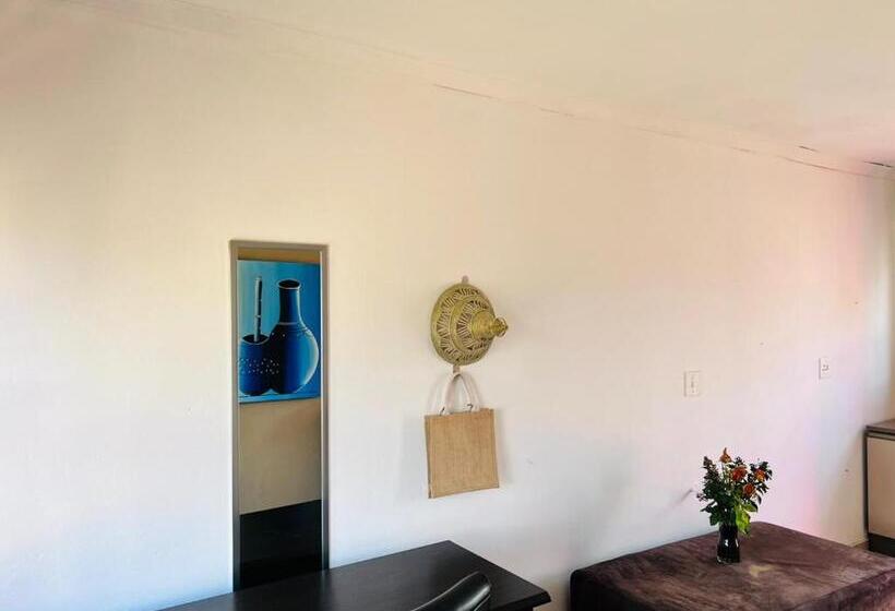 آپارتمان 1 خوابه, Mphatlalatsane Executive Bnb