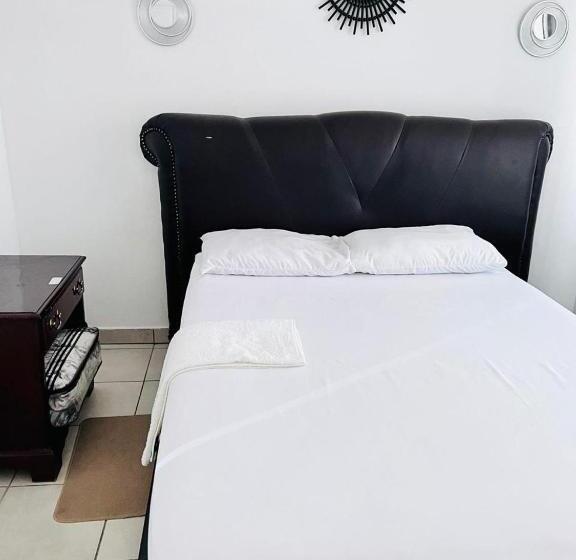 آپارتمان 1 خوابه, Mphatlalatsane Executive Bnb