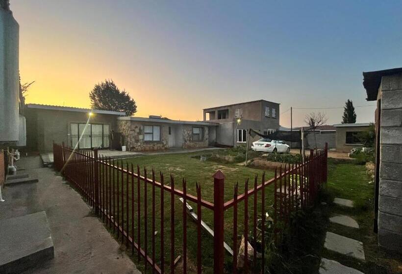 آپارتمان 1 خوابه, Mphatlalatsane Executive Bnb