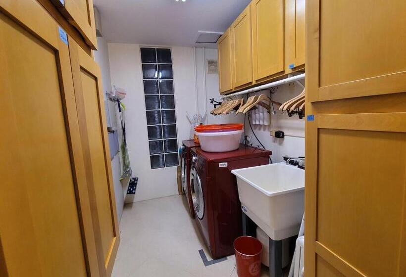 اتاق استاندارد با تراس, Guam Theo House